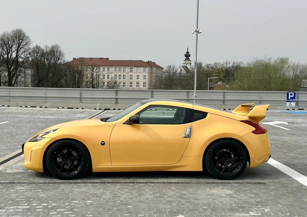 Nissan 370 Z cena 129800 przebieg: 44700, rok produkcji 2018 z Kraków małe 497